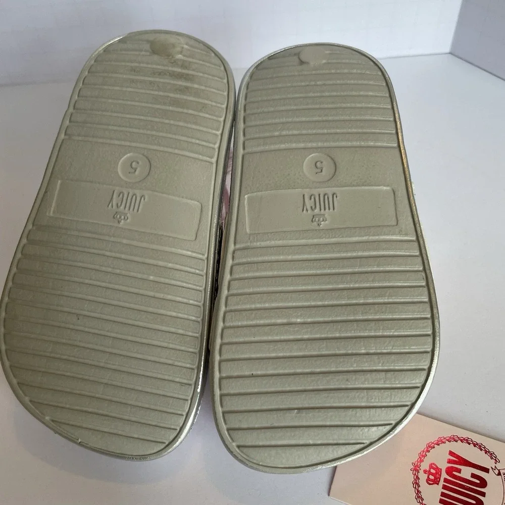 Juicy Couture Toddler Girl Sandals Size 5‎ LIL SALIDA Silver Pink Crown NWT Faux